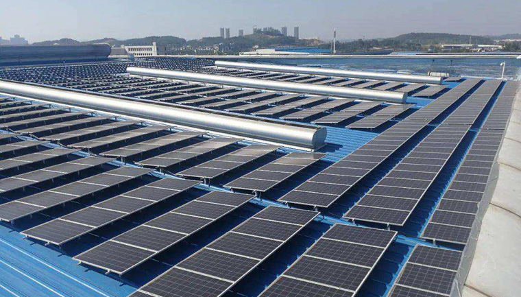 光伏支架國家標(biāo)準(zhǔn),一個光伏板要多少個支架