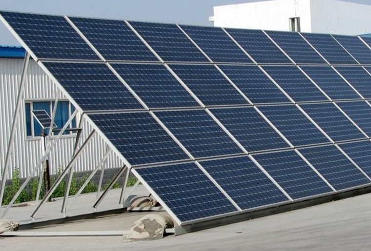 光伏背板是什么材料，背板在光伏組件中的比重