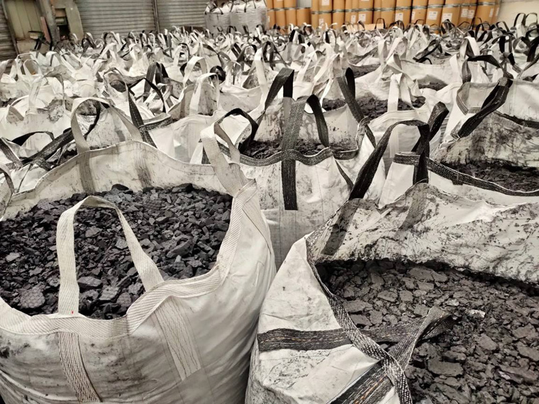 光伏企業硅泥是什么成分，煉硅的硅泥屬于固廢嗎