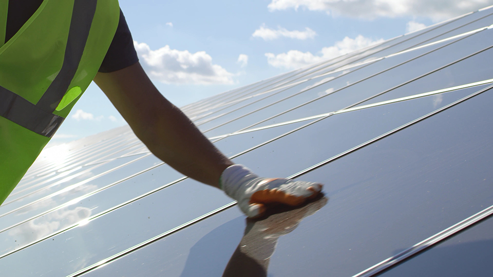 光伏逆變器如何解決絕緣下降 光伏逆變器如何解決絕緣下降